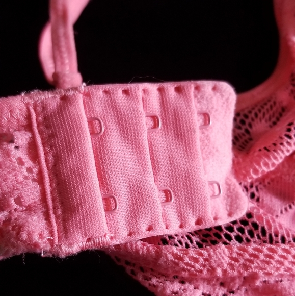 Victoria's Secret Coral Underwire Chemise Lingerie - Picture 4 of 4